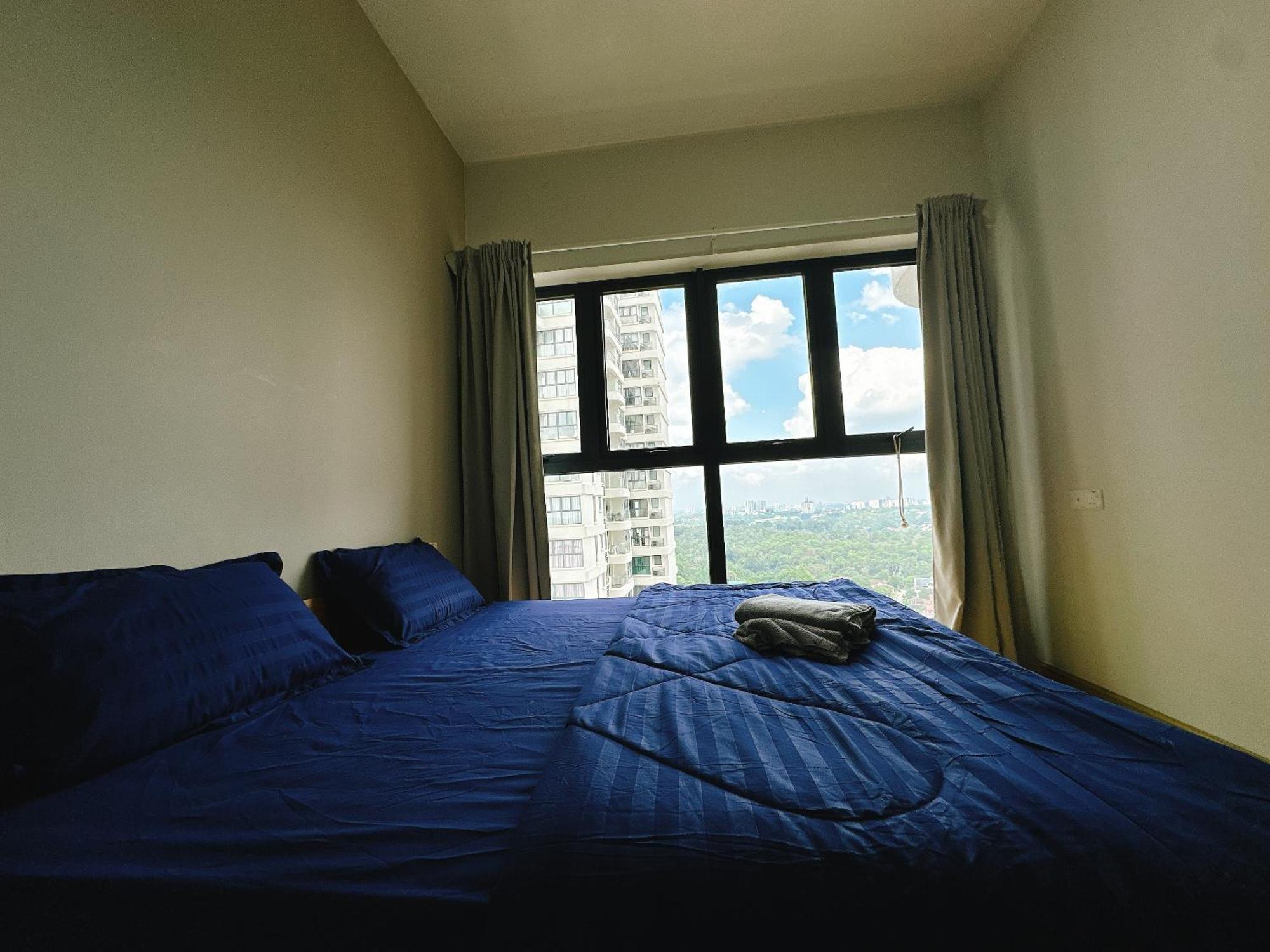 Gyden Staycation #Country Garden Danga Bay Apartemen *