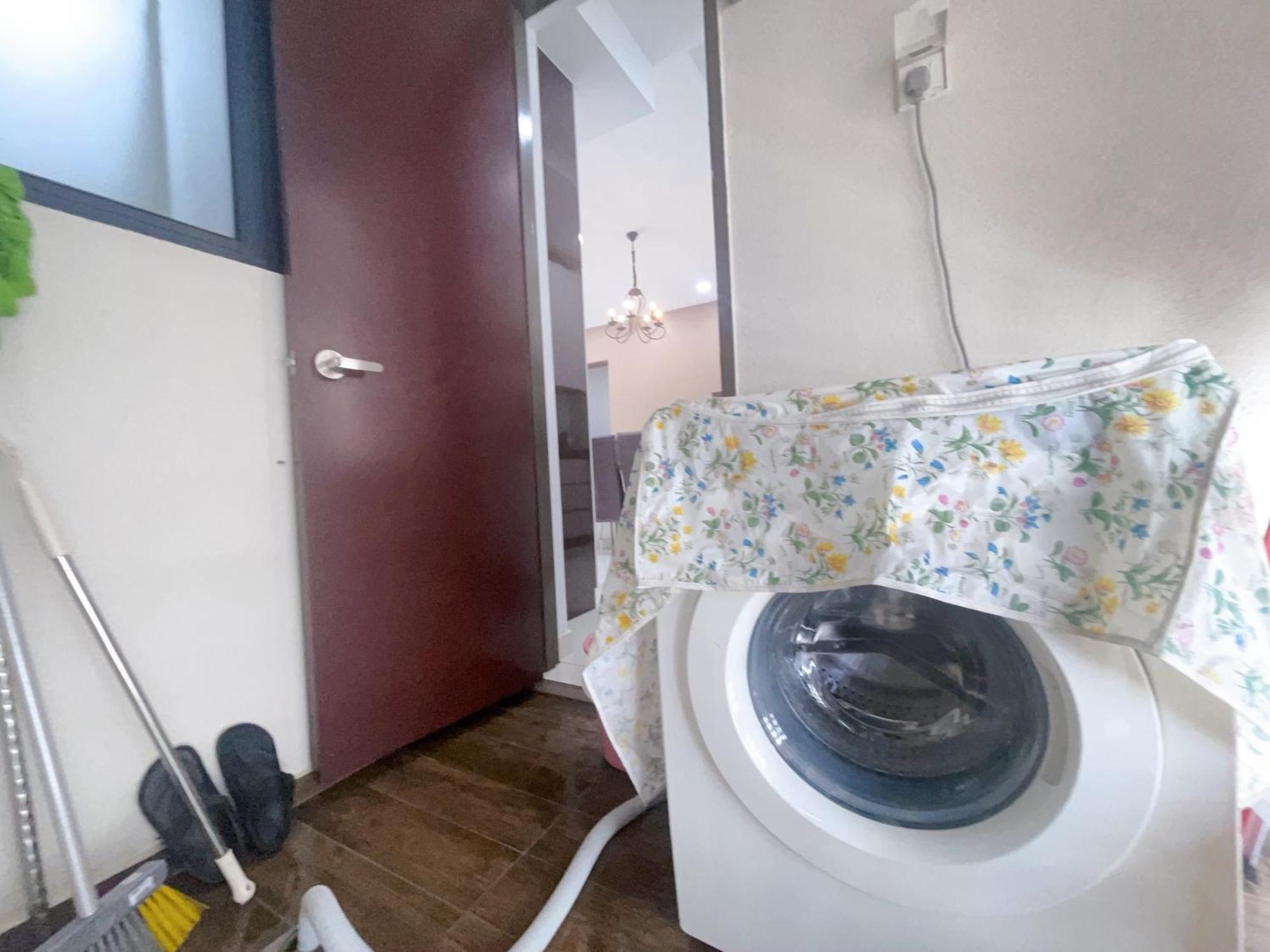 Gyden Staycation #Country Garden Danga Bay Apartemen *