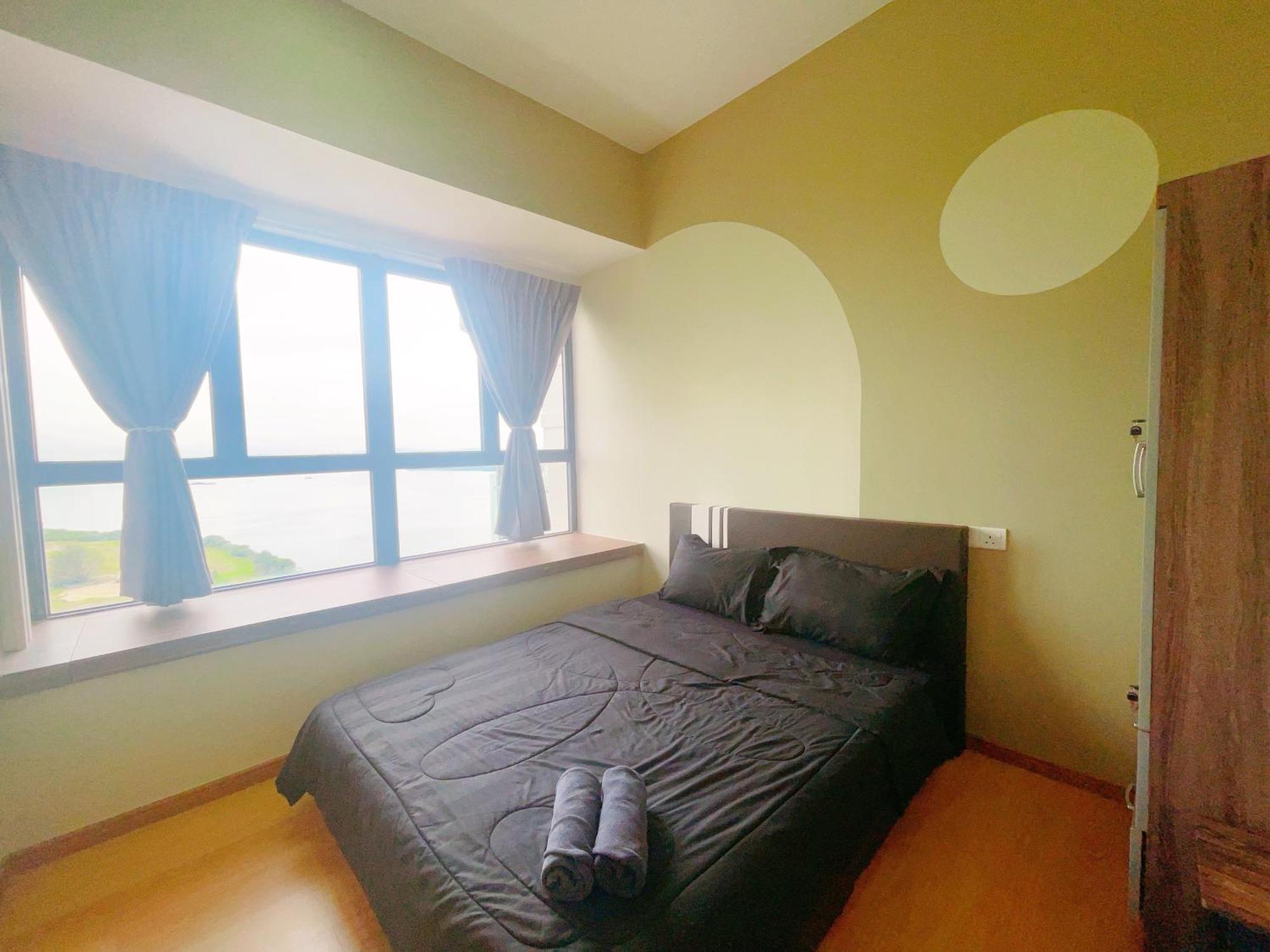 Gyden Staycation #Country Garden Danga Bay Apartemen *